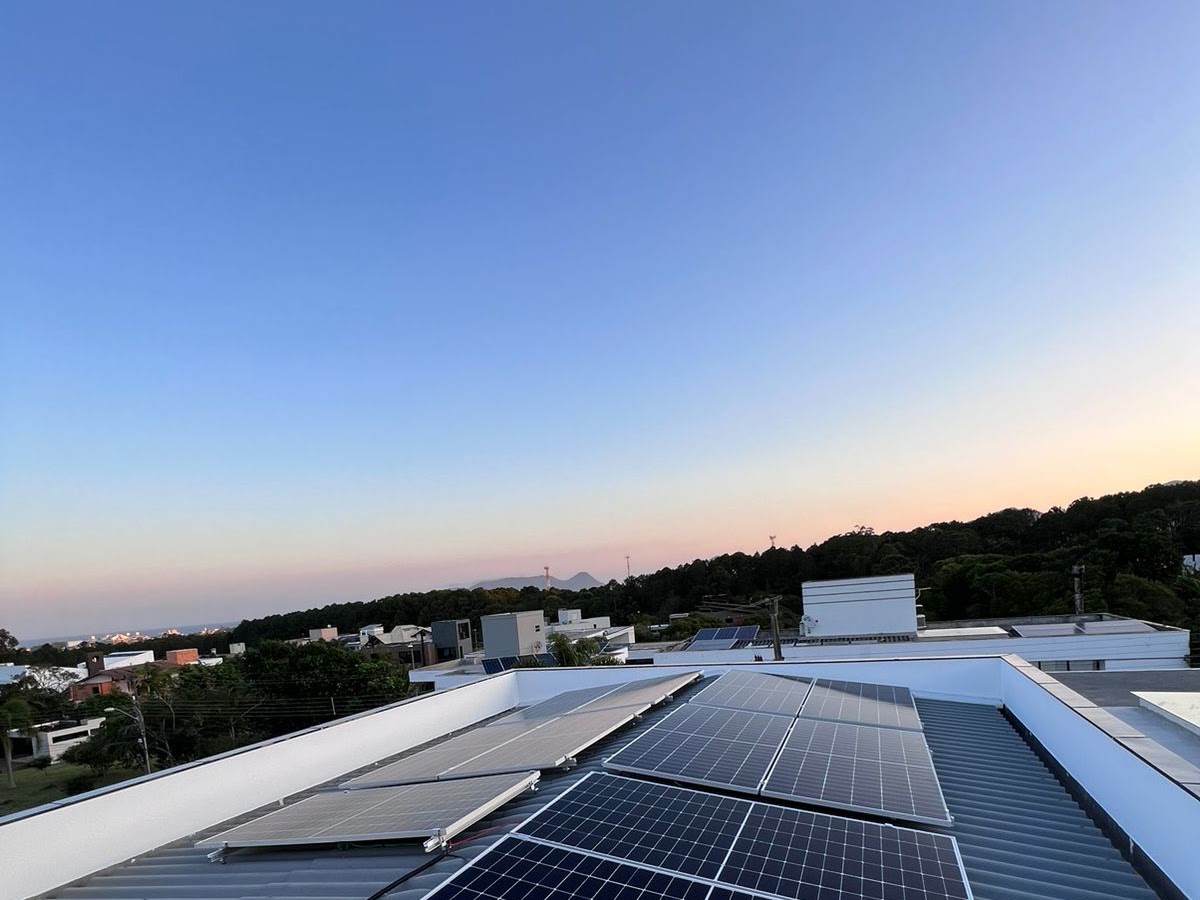 ADR Soluções em Energia | Energia Solar e Instalações Elétricas | em Florianópolis — foto 1