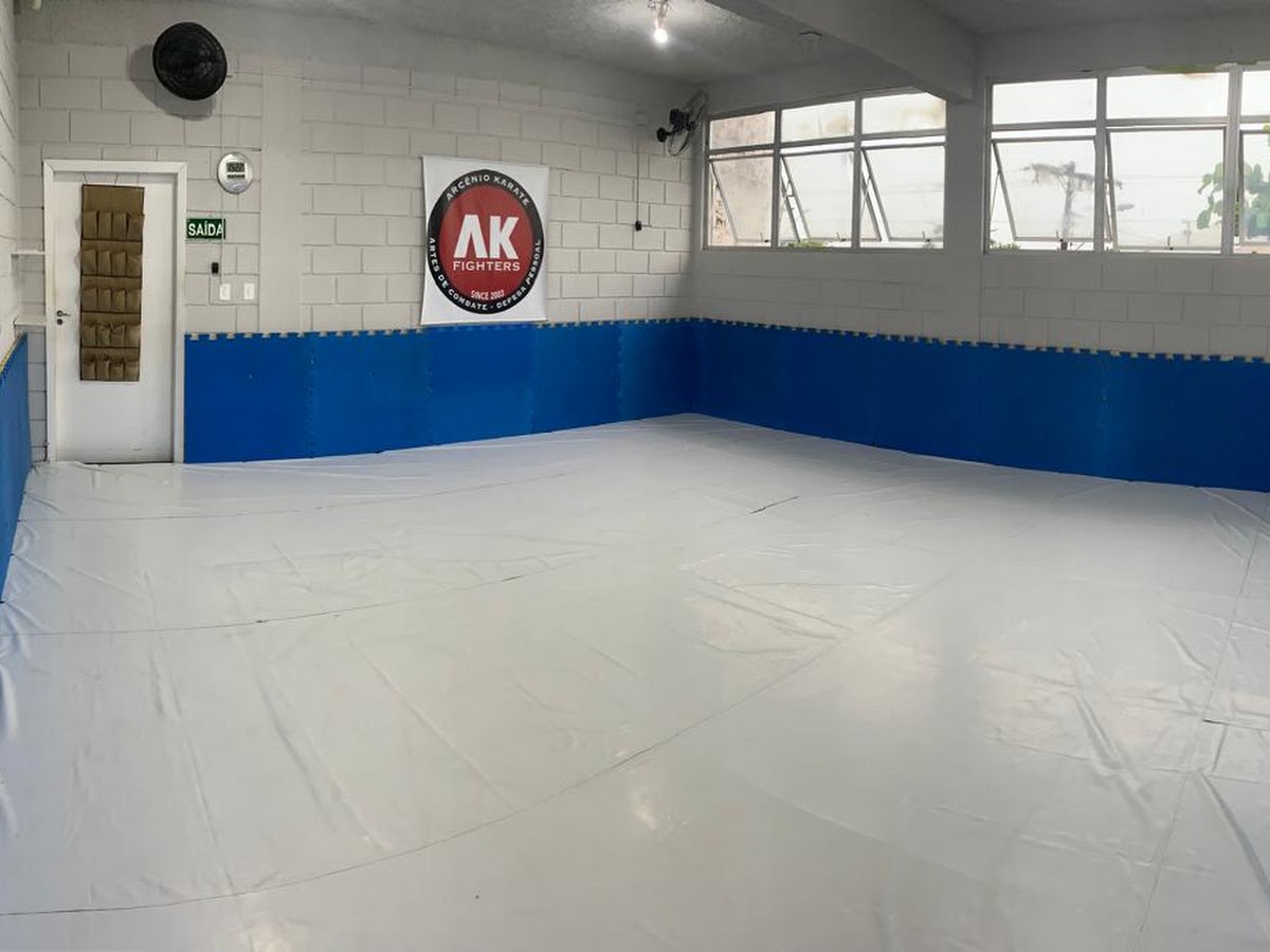AK Fighters - Karate Defesa Pessoal em Florianópolis — foto 2