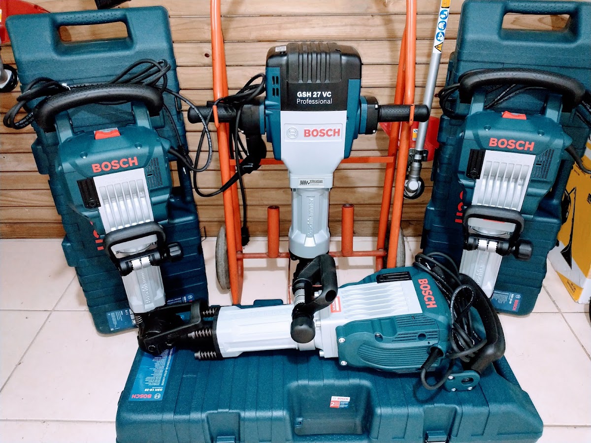ALUGUELMAQ ALUGUEL DE EQUIPAMENTOS em Florianópolis — foto 2