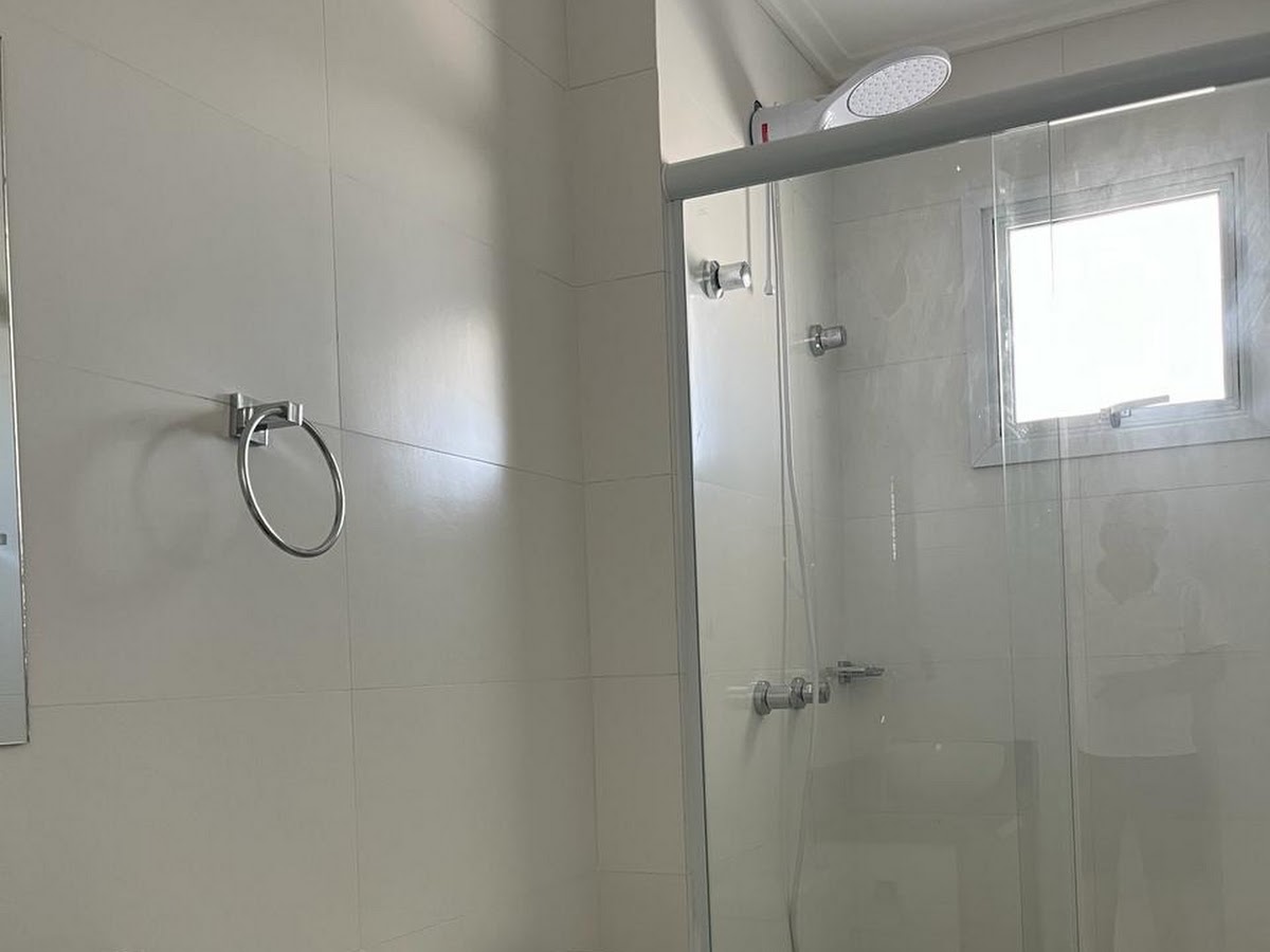 Logo Amon-rá Construtora e prestadora de serviços