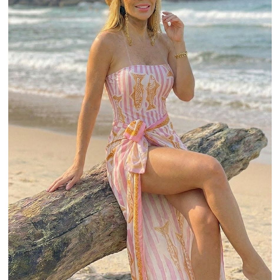 Logo Amora Prynth Moda Praia & Confecções