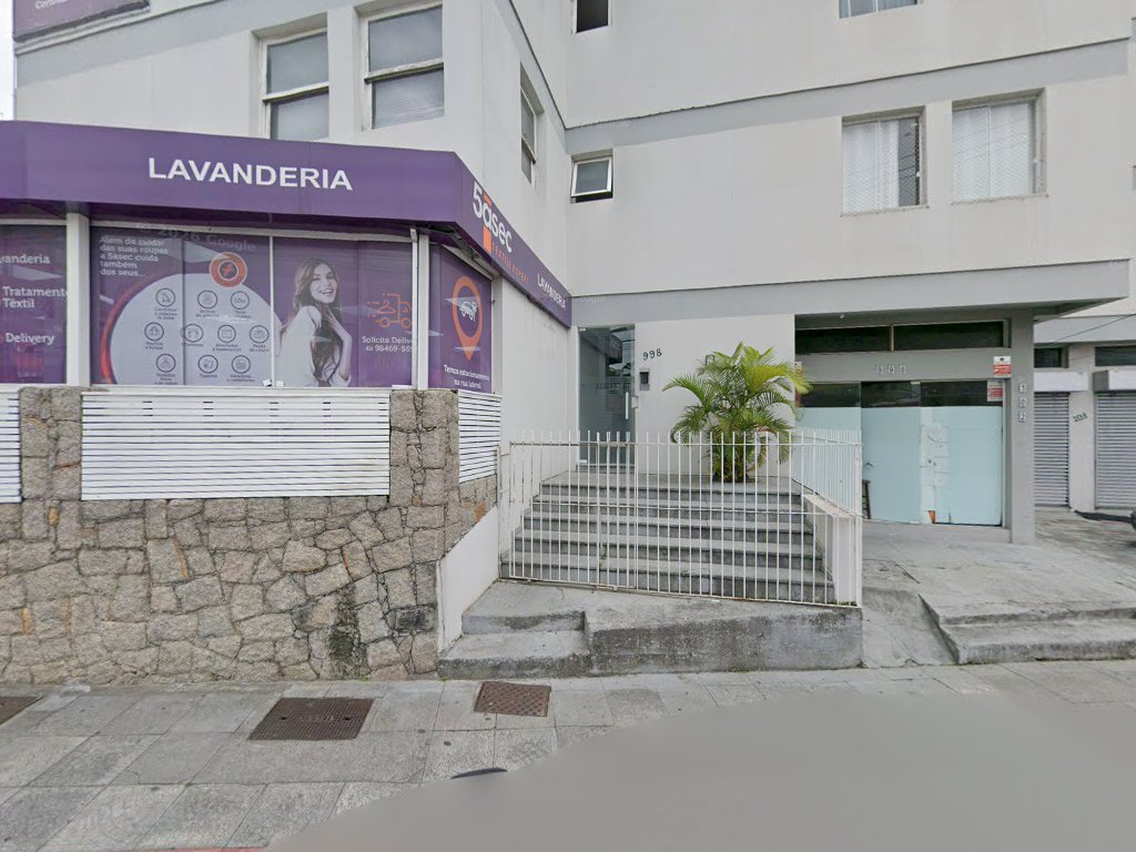 Logo Armazém da Roupa