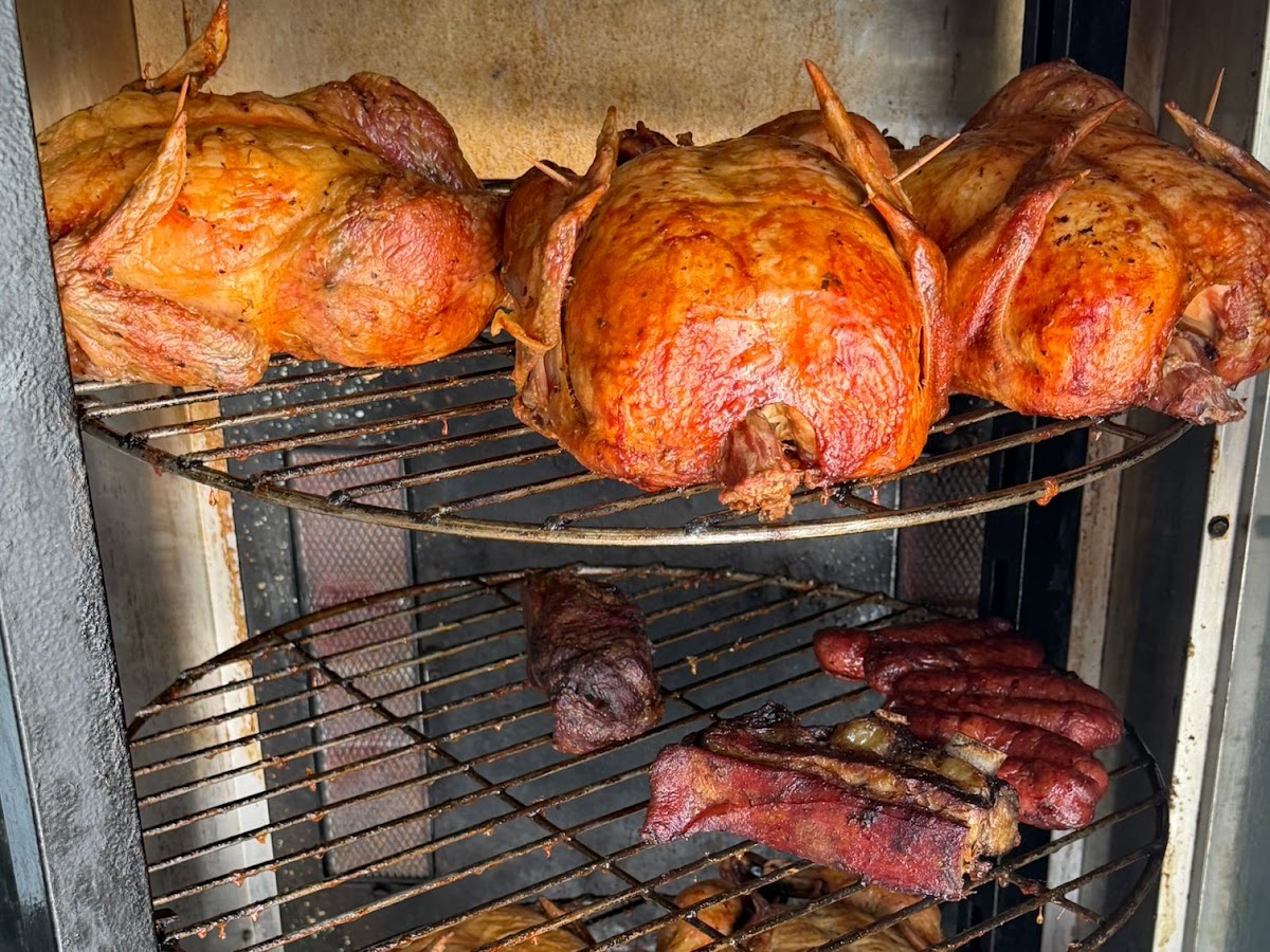 Assado Perfeito | Frango Assado, Churrasco e Acompanhamentos em Florianópolis em Florianópolis — foto 1
