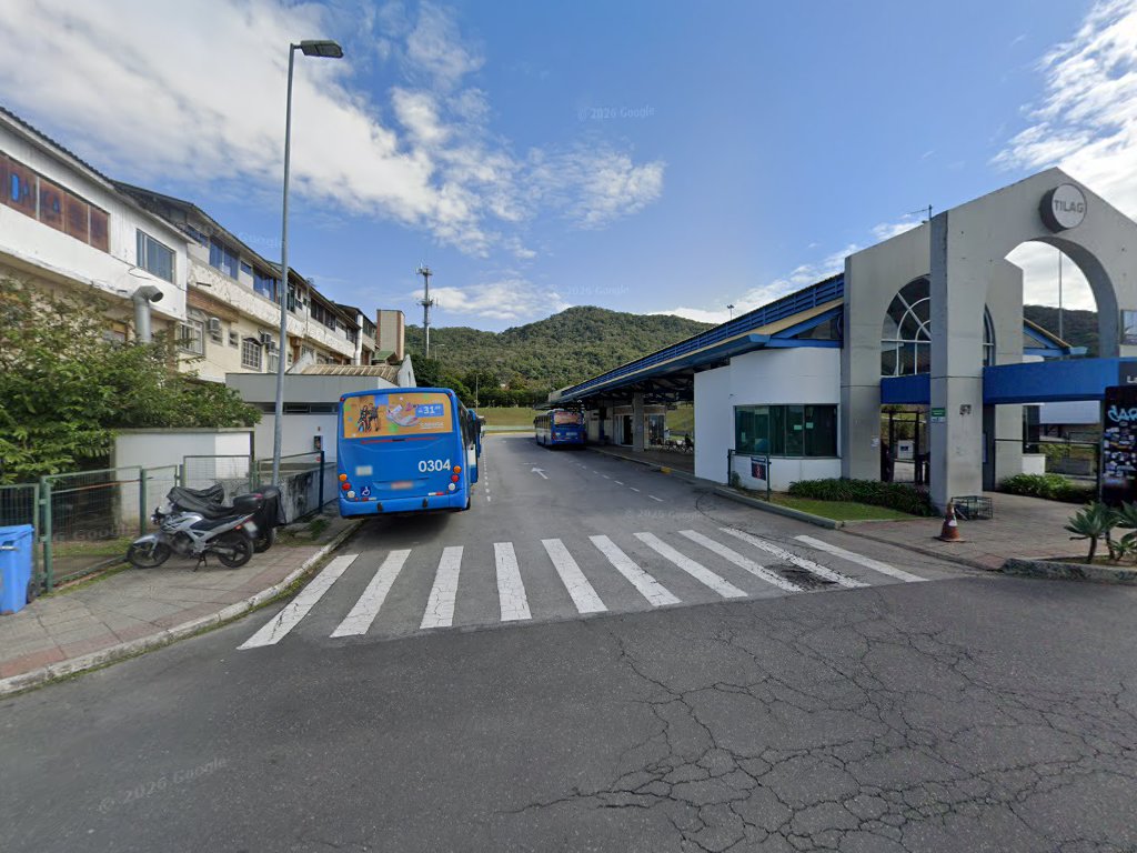 Logo Av. Delambert, 51 - 3 - Lagoa da Conceição