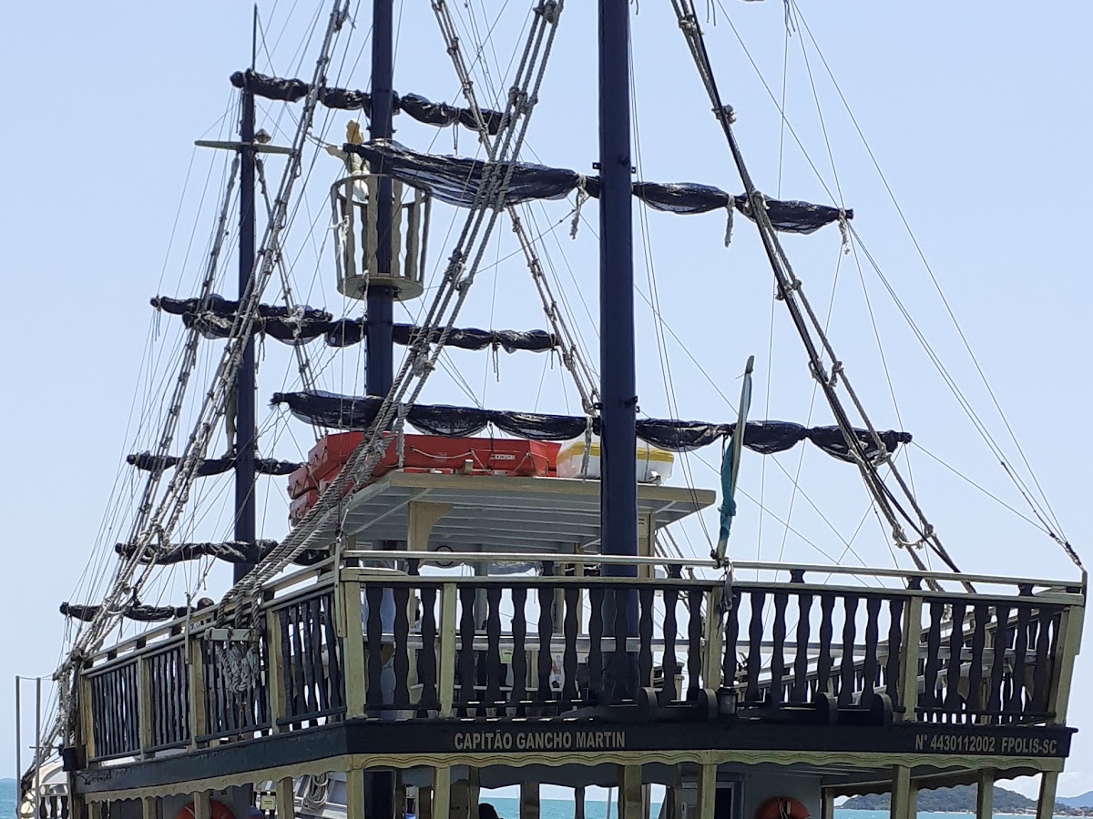 Foto da Barco Galeão Dourado