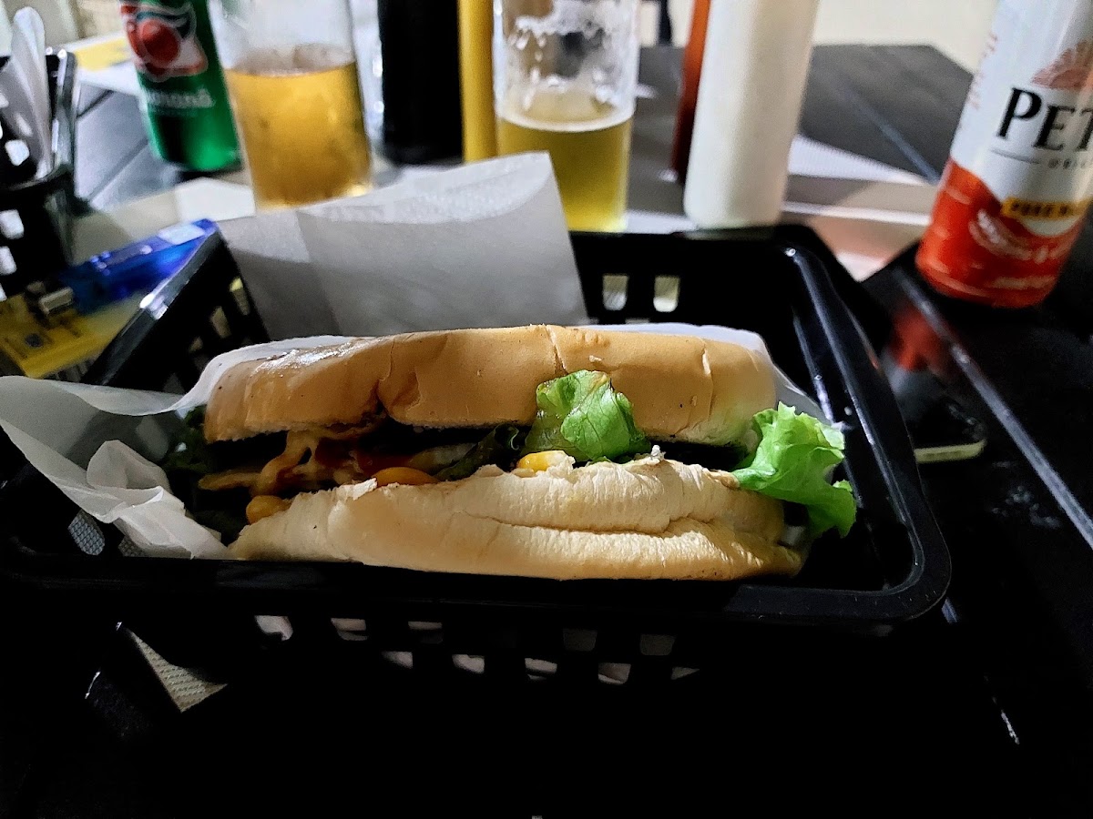 Logo Bistrô Lanches e Açaí