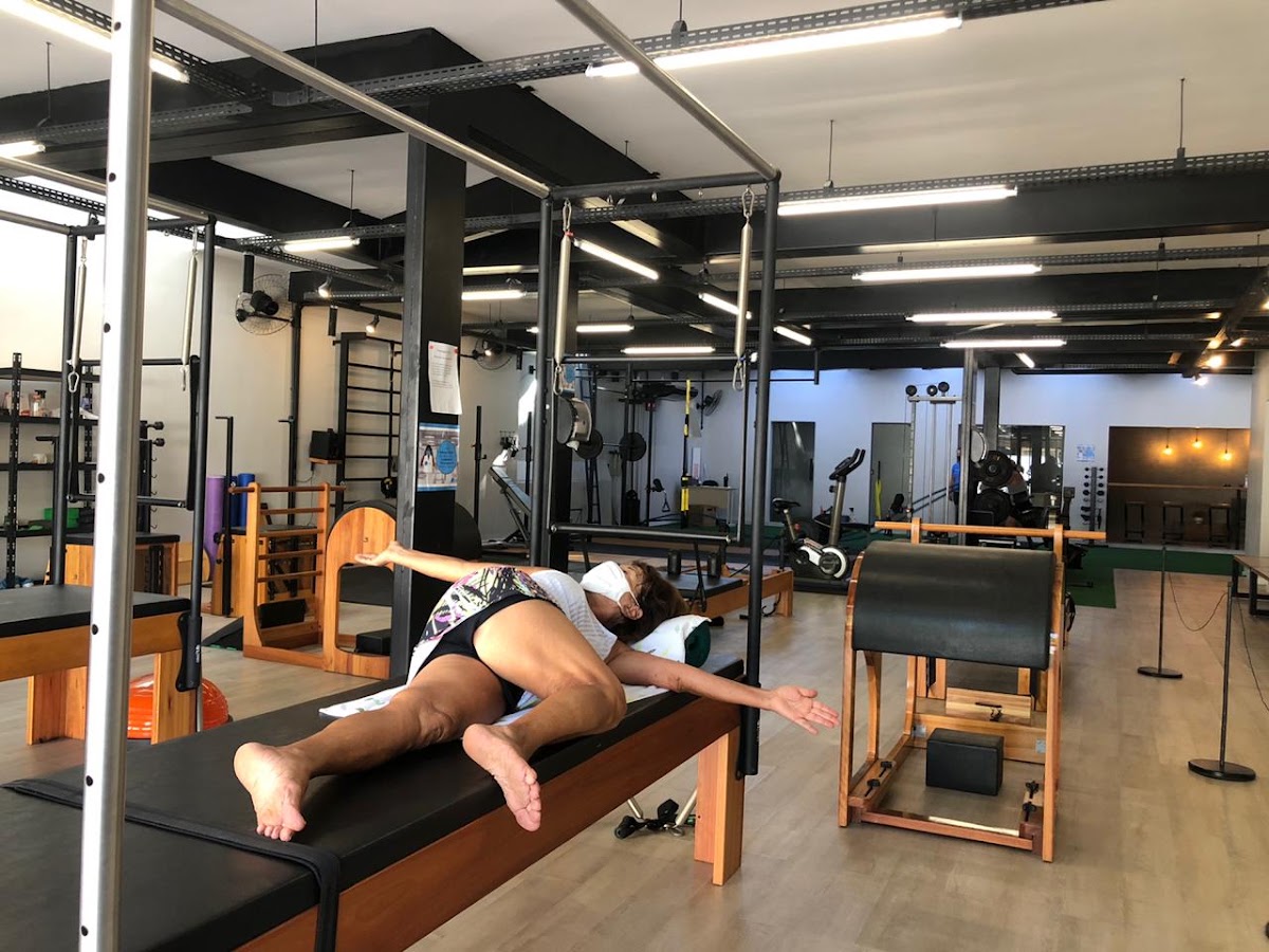 Logo BK Training | Pilates e Treinamento Funcional em Coqueiros