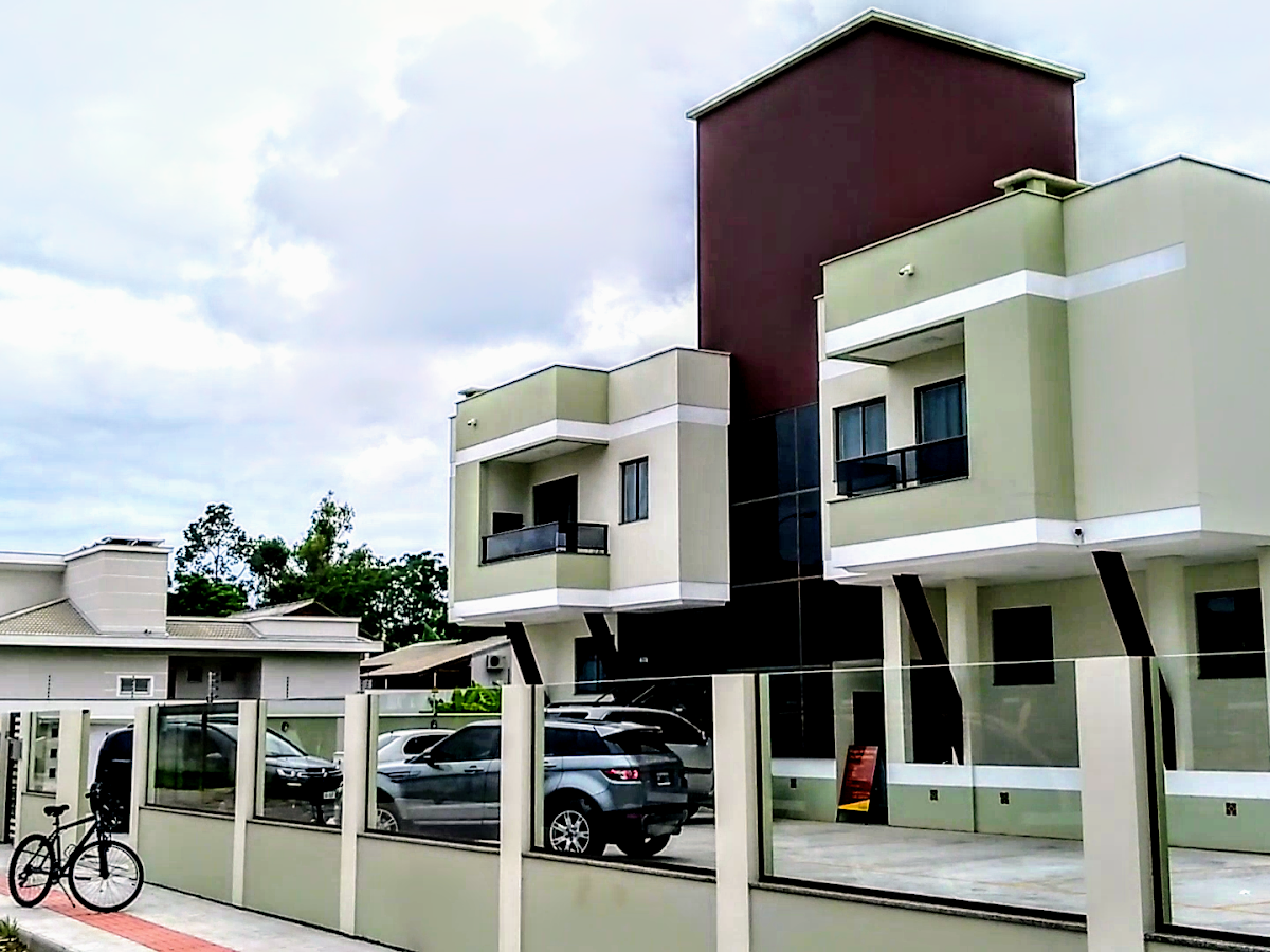 Canto dos Pássaros Flat Residencial - Canasvieiras em Florianópolis — foto 1