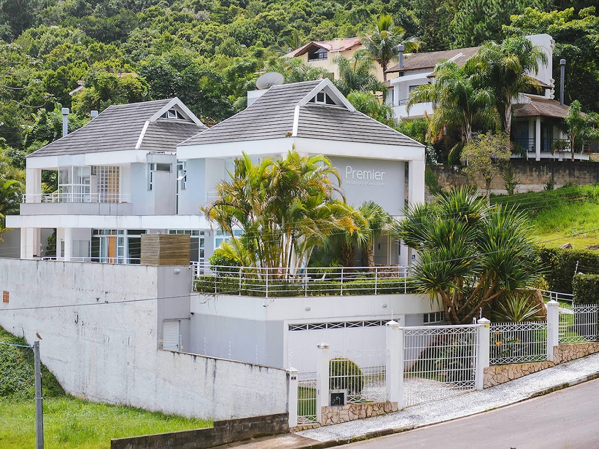 Clínica Geriátrica Premier Residencial Geriátrico em Florianópolis — foto 1