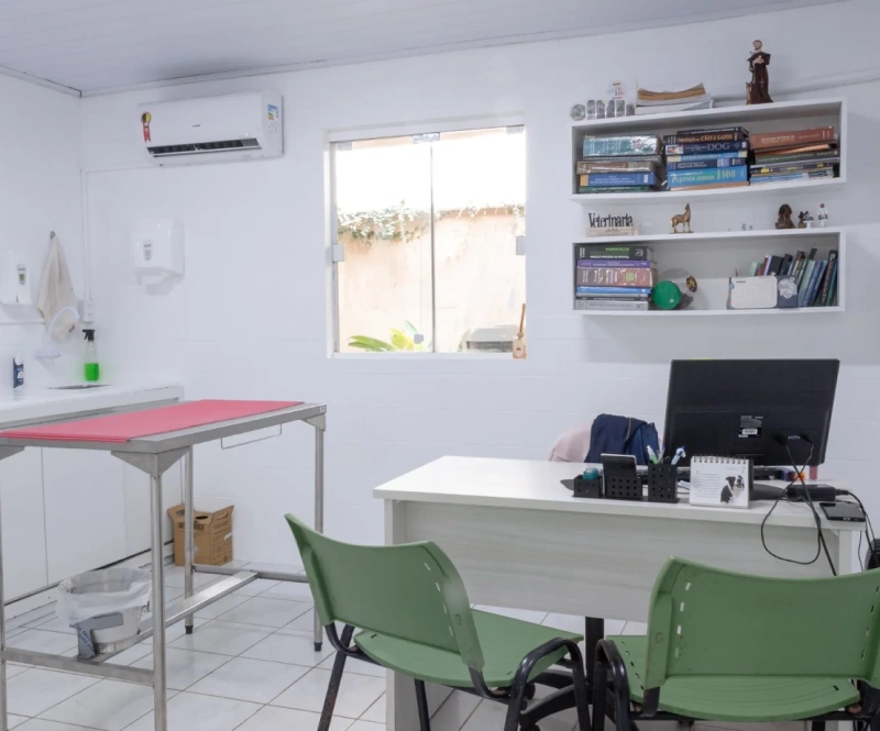 Clinica Veterinária Zooflora - Pronto atendimento e Emergência Veterinária 24 Horas em Florianópolis — foto 2