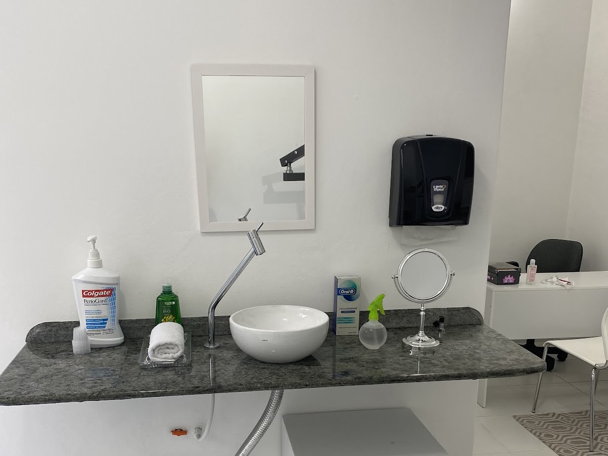 Consultório odontológico Dra. Luíza Mascarenhas - Dentista em Florianópolis — foto 2