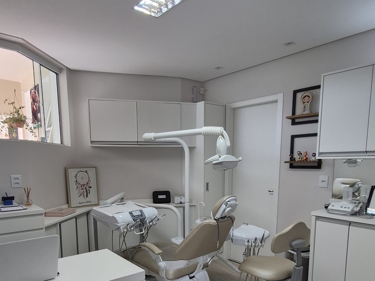 Foto da Consultório Odontológico - Mariana Custódio Padilha de Sousa - Endodontia - Ortodontia - Invisalign