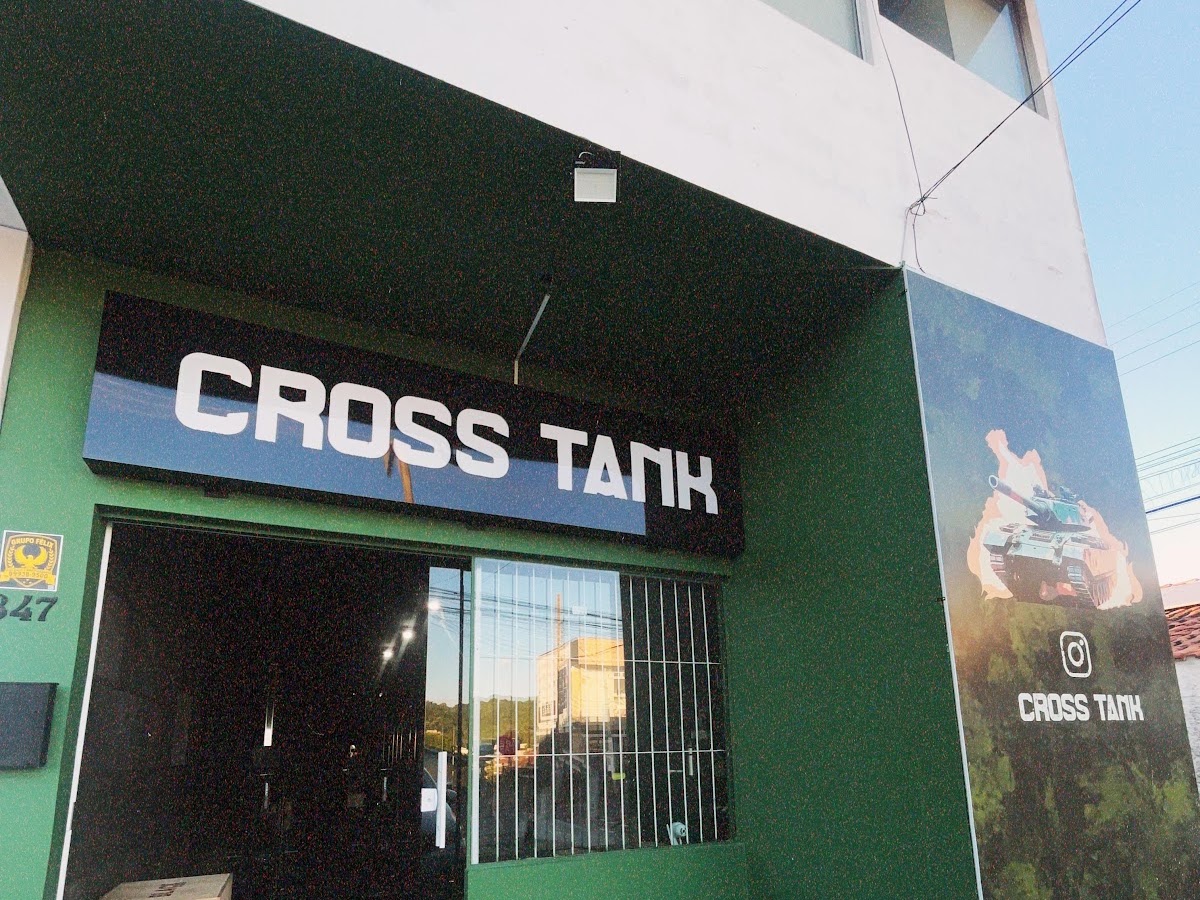 Logo CROSS TANK