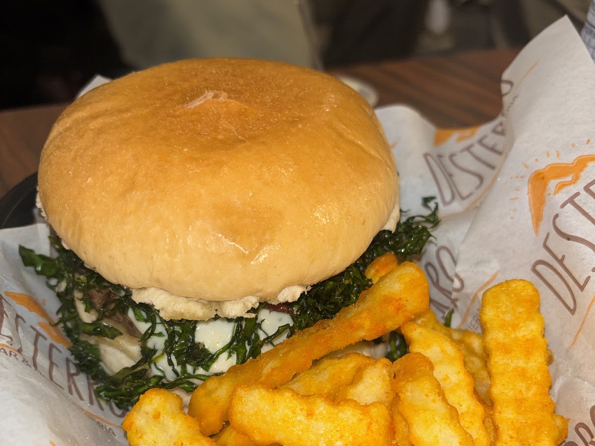 Desterro Bar e Hamburgueria | Hambúrguer em Florianópolis — foto 4