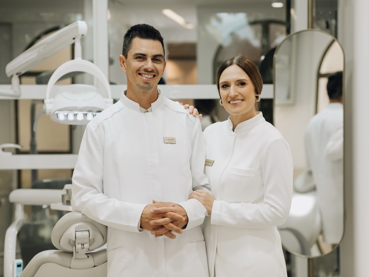 Foto da Dr. Carlos Bier e Dra. Marcela Henckel - Dentista - Rio Tavares - Sul da Ilha