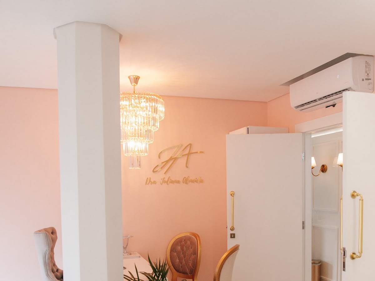Foto da Dra Juliana Almeida - Estética avançada