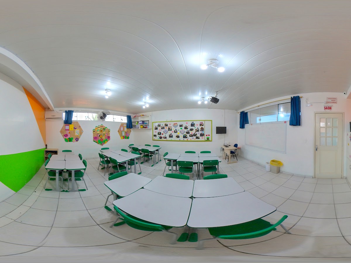 Foto da Escola À Nova Dimensão