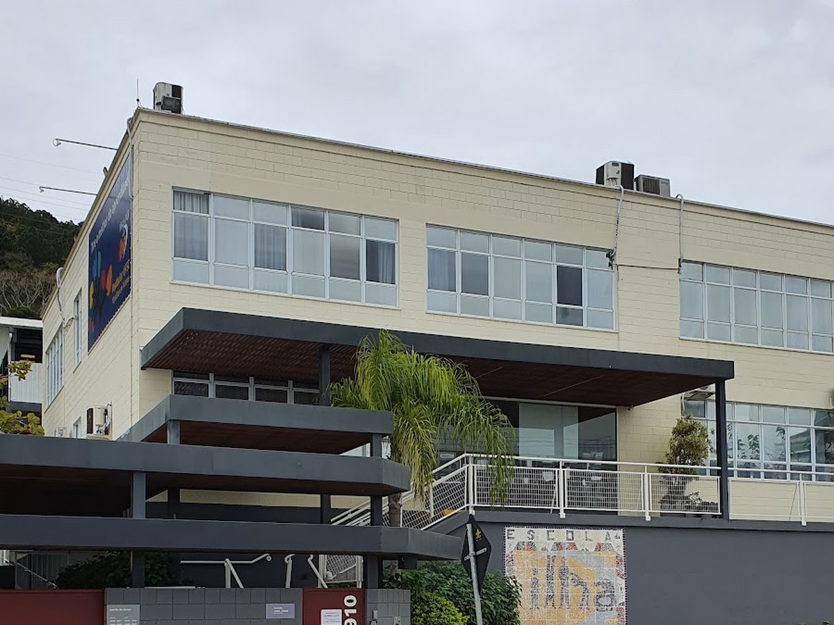 Foto da Escola da Ilha