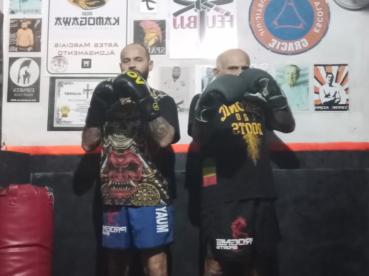 Escola Feubjj /DOJO KAMOGAWA Karate/Sparta Muay thai/MMA em Florianópolis — foto 3
