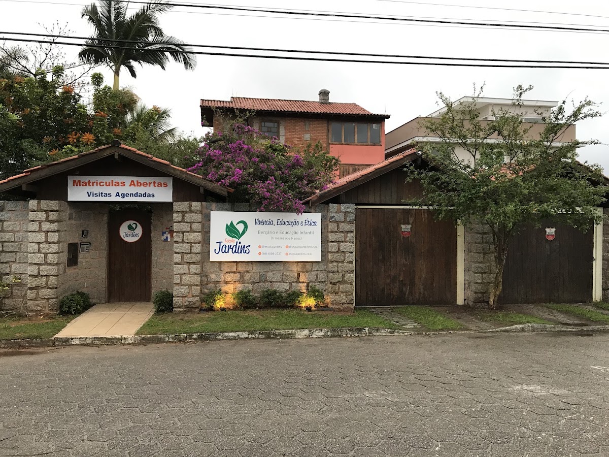 Escola Jardins em Florianópolis — foto 1