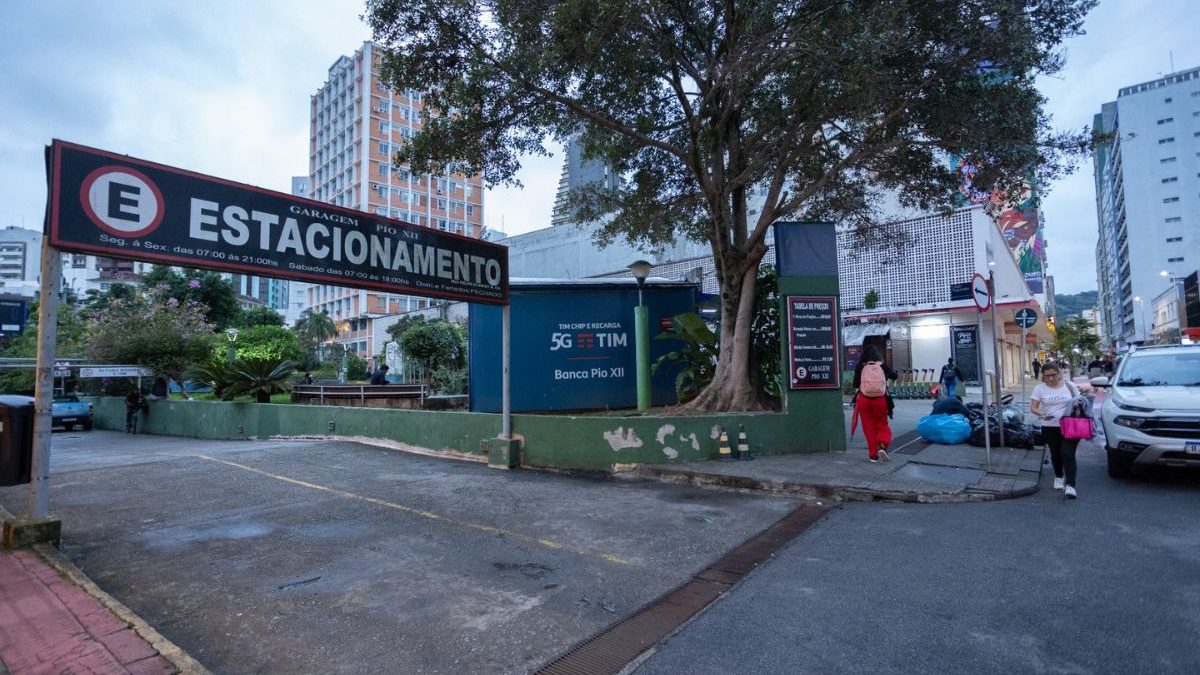 Estacionamento Público em Florianópolis — foto 1