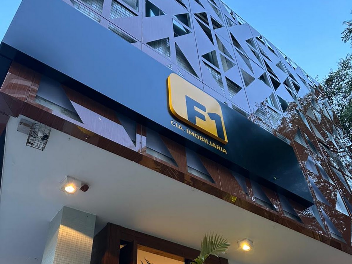 Logo F1 Cia. Imobiliária - Centro