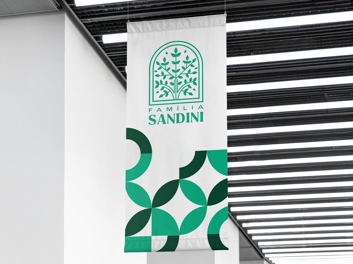 Foto da Família Sandini Distribuidora de Alimentos Funcionais e Esportivos
