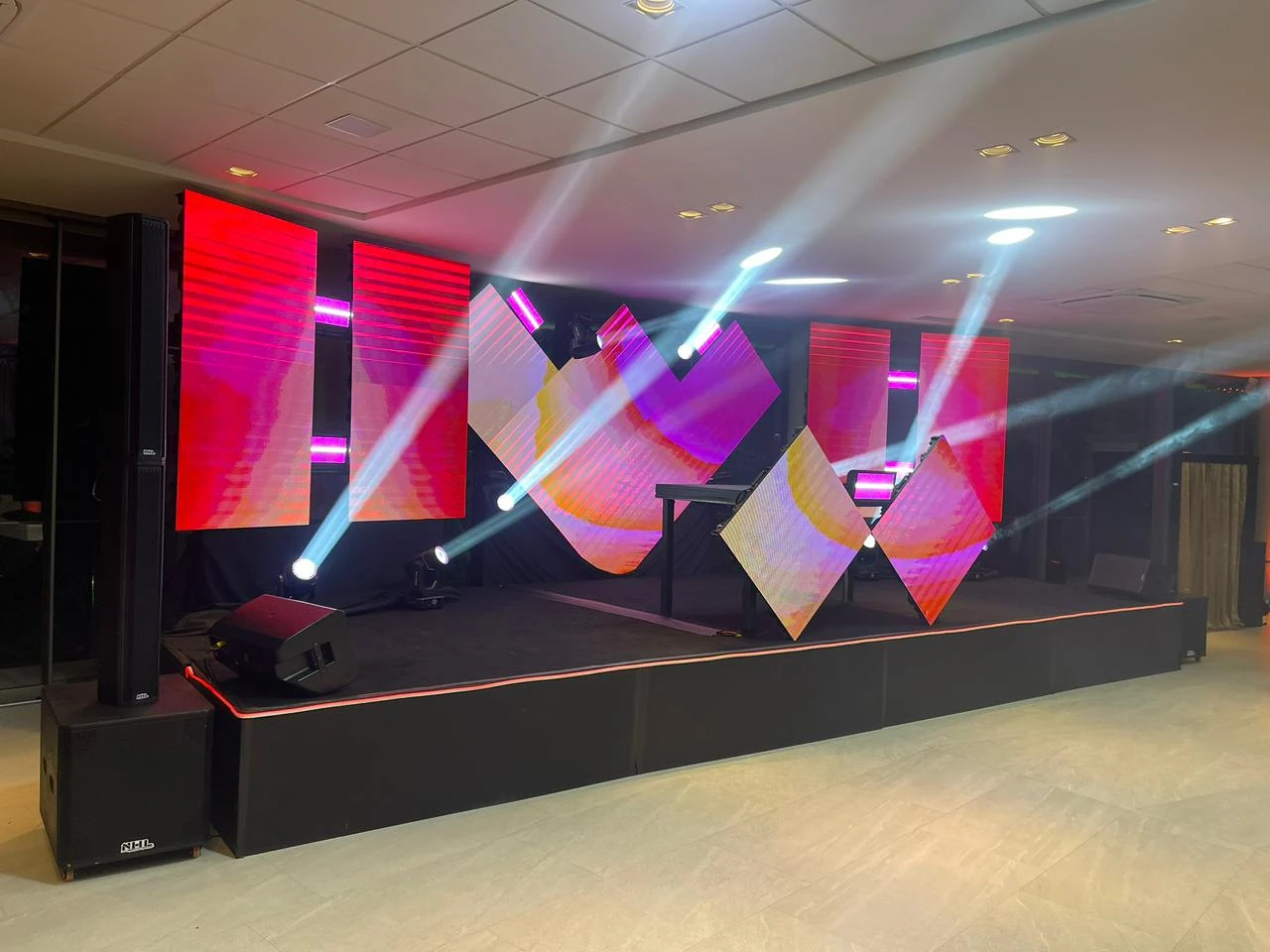 Floripa Eventos - DJ / Som / Iluminação em Florianópolis — foto 4