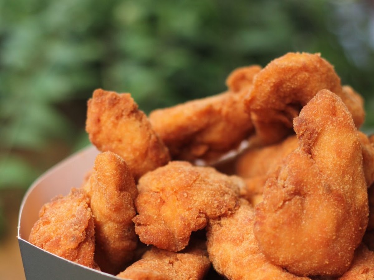 Logo Go Chicken - Frango Frito & Porções