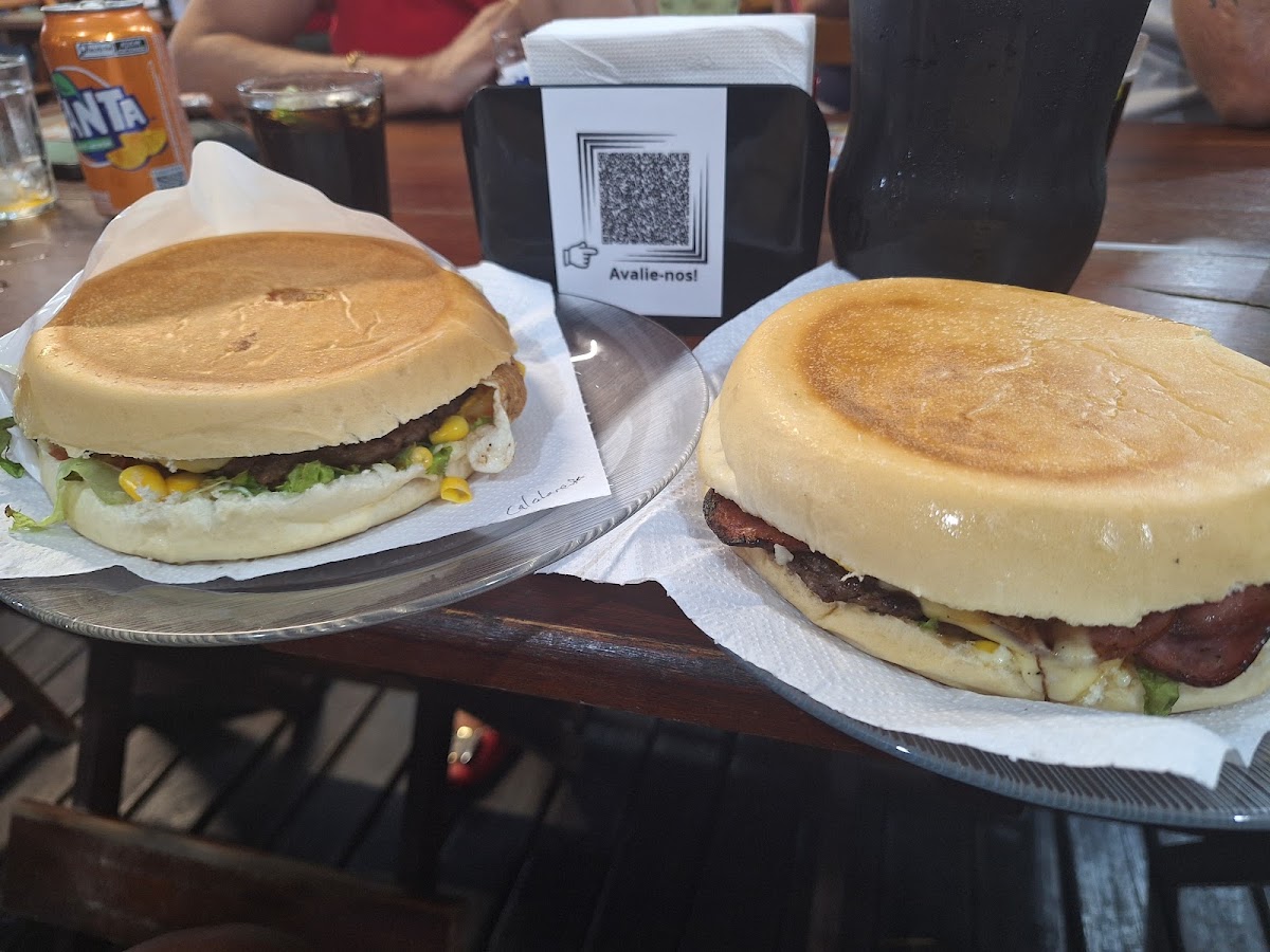 Hamburgueria - Cantinho da Ilha em Florianópolis — foto 2