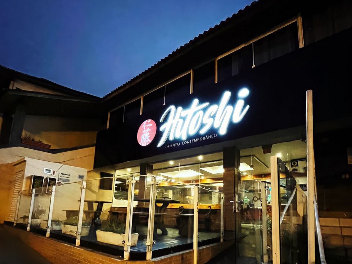 Logo Hitoshi Restaurante