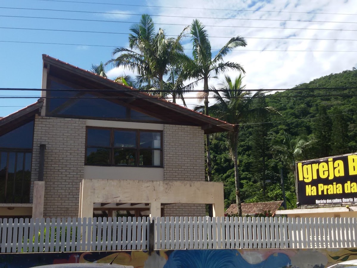 Igreja Batista Praia da Armação em Florianópolis — foto 1