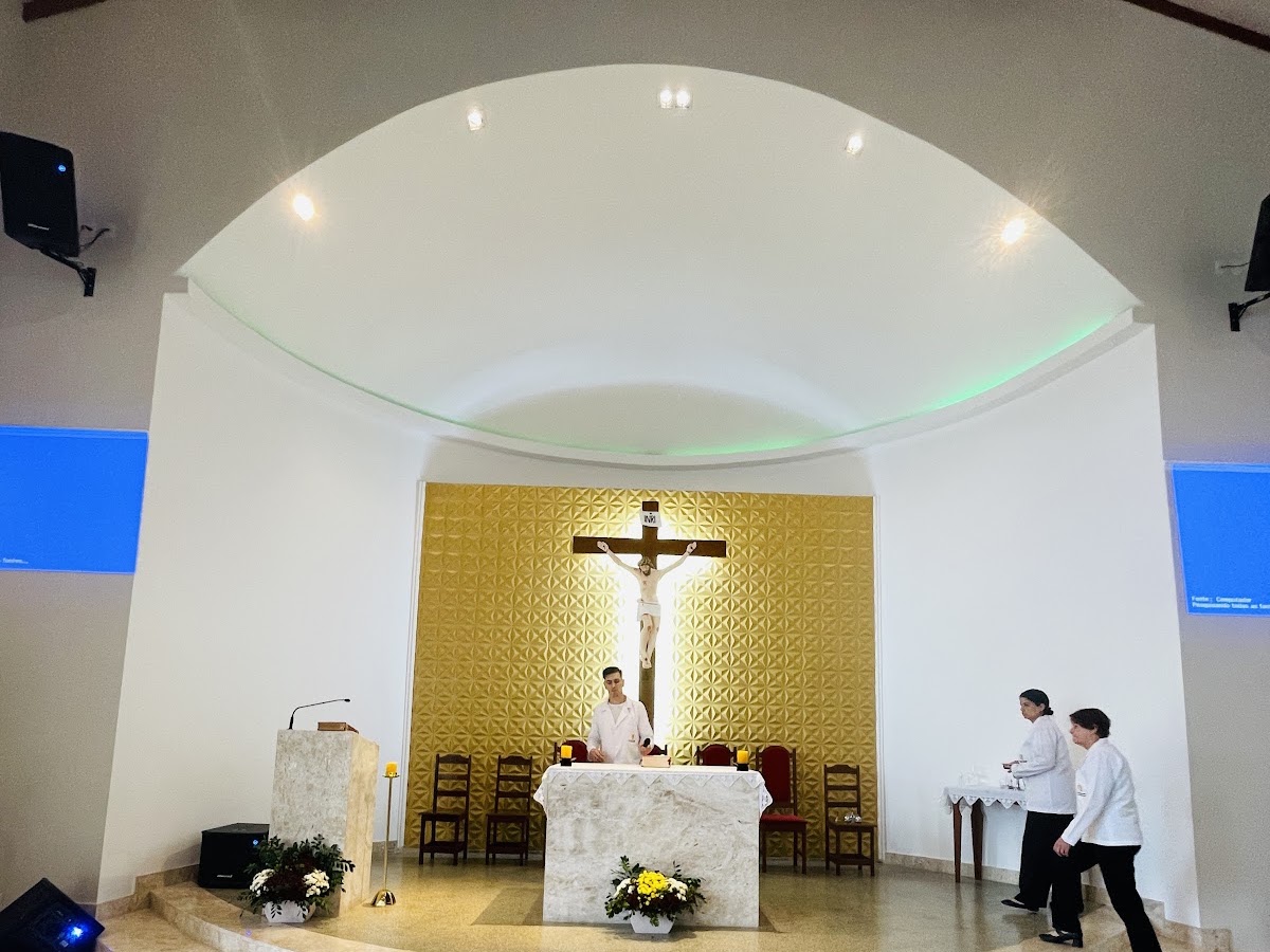 Igreja Santa Cruz - Paróquia Nossa Senhora de Guadalupe em Florianópolis — foto 1