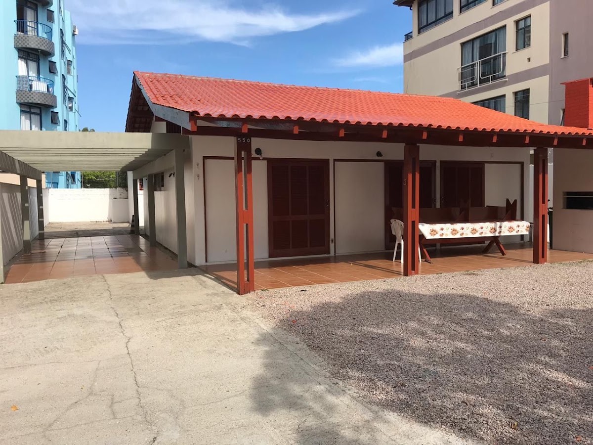 Logo Imobiliária Luizinho Imóveis Canasvieiras