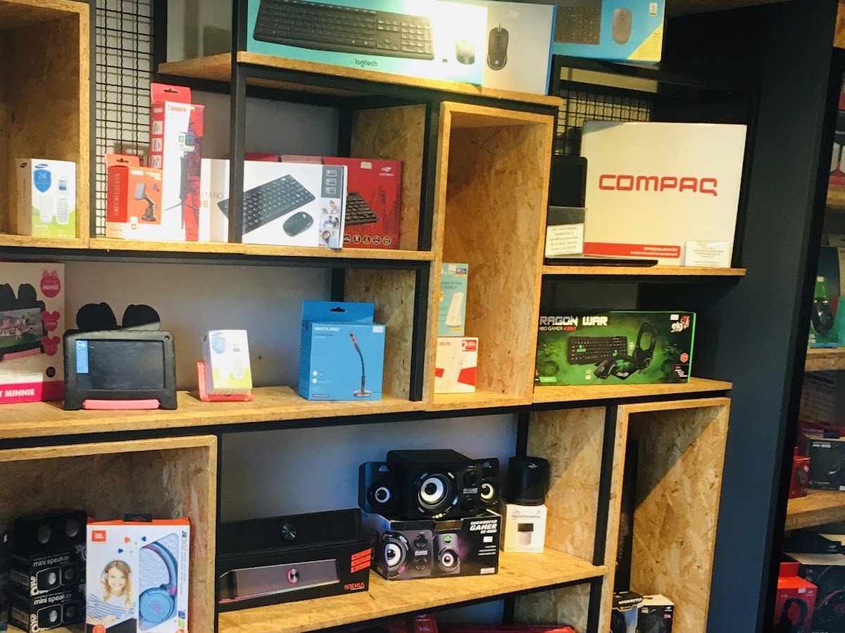 INFO+ INFORMÁTICA | ASSISTÊNCIA TÉCNICA | CELULARES | ACESSÓRIOS em Florianópolis — foto 2