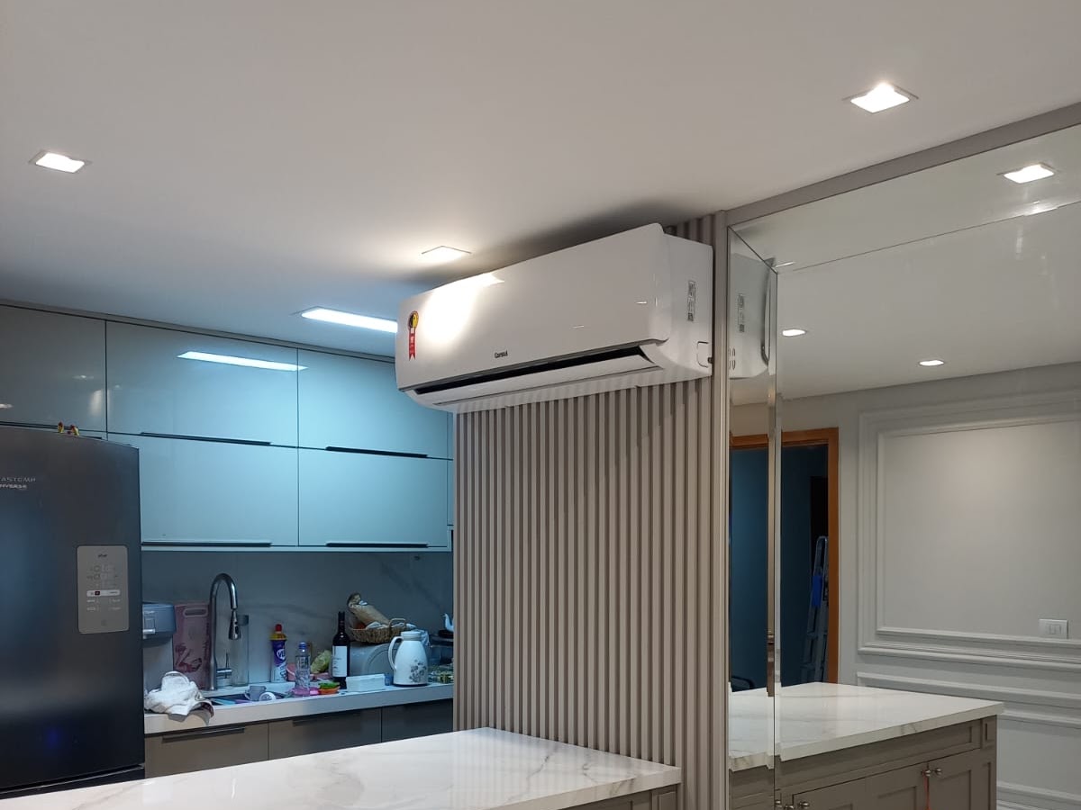 Instalação de Ar Condicionado em Florianópolis | Climatização Cristal - Manutenção- Higienização - Serviços de Rapel em Florianópolis — foto 1