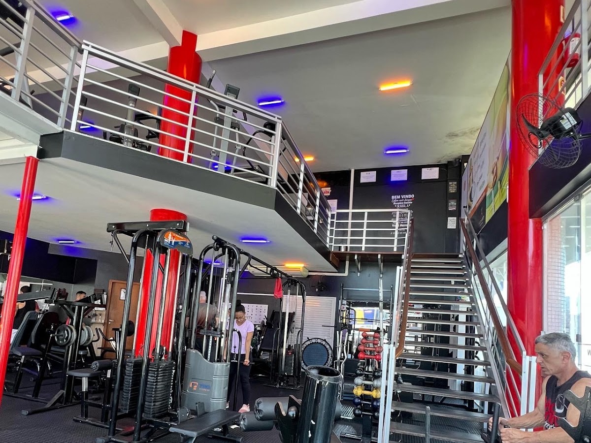 IRON BLACK Academia - Musculação em Florianópolis — foto 3