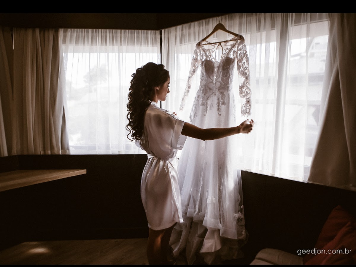 Foto da Jeniffer Constâncio | Dia de noiva | Maquiagem | penteados