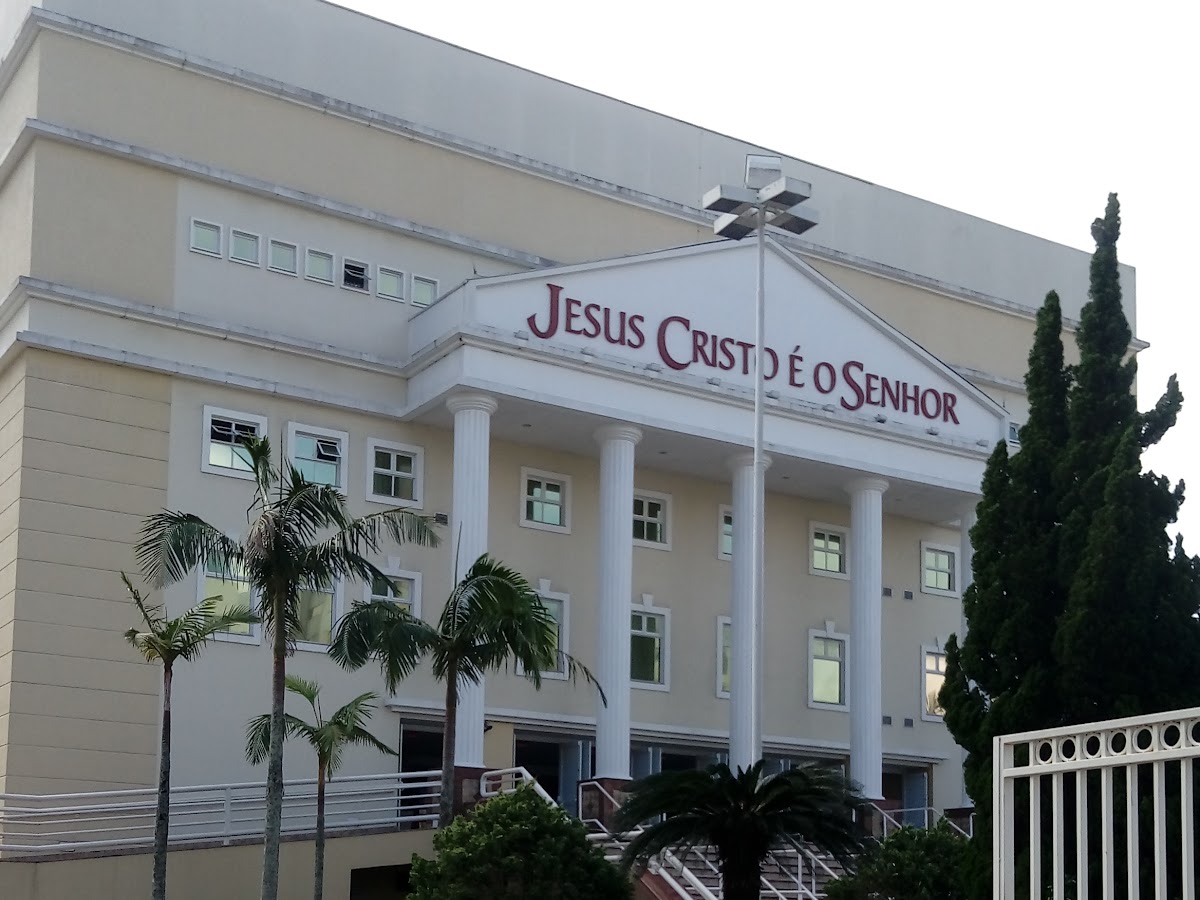 Logo Jesus Cristo É O Senhor