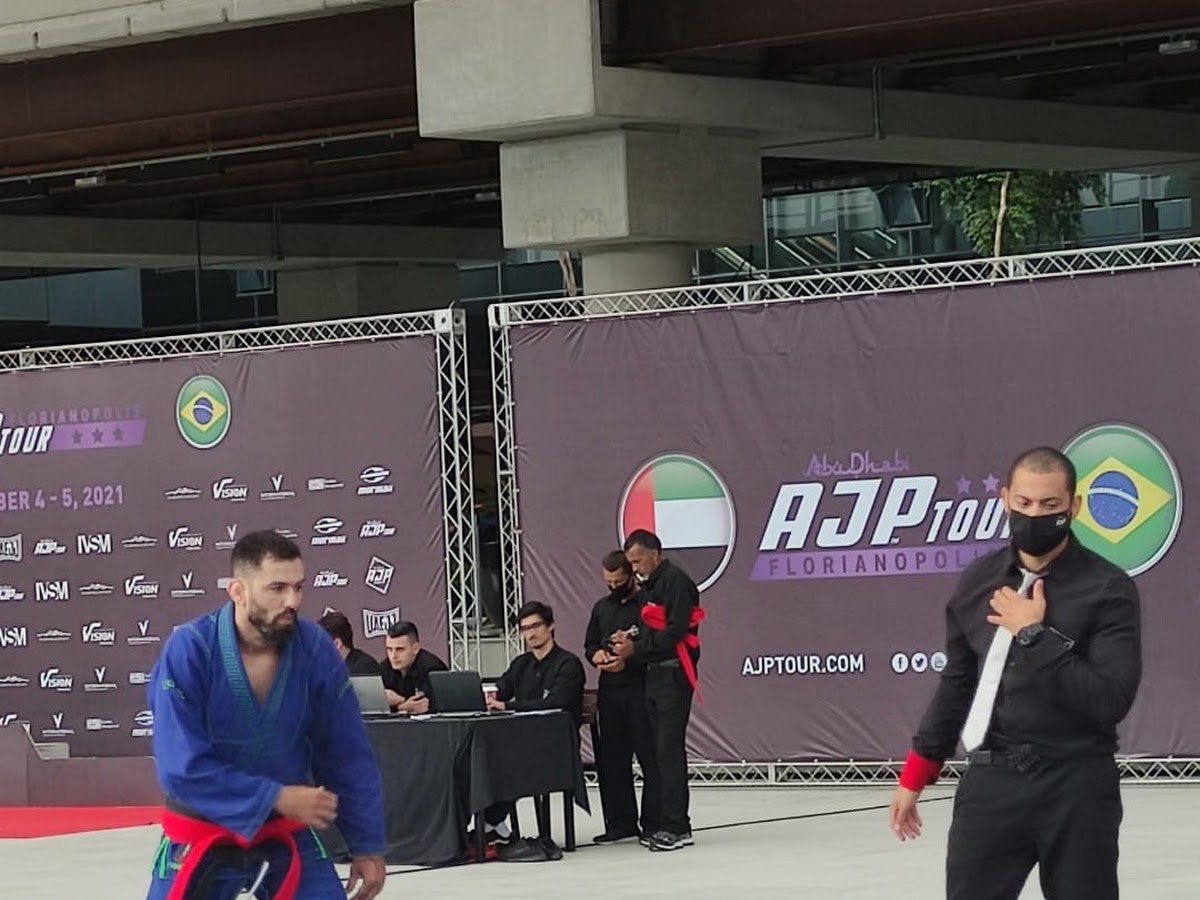 Jiu Jitsu Capoeiras | C.T Mexicano Farias Team | Muay Thai, MMA e Boxe em Florianópolis — foto 4