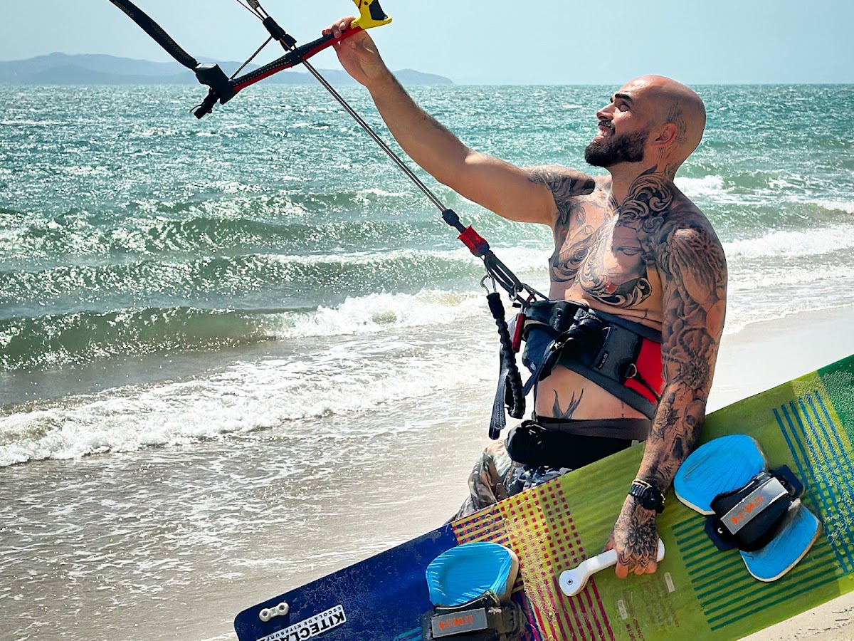 Kiteclass escola de kitesurf - aulas de kitesurf Florianópolis em Florianópolis — foto 2