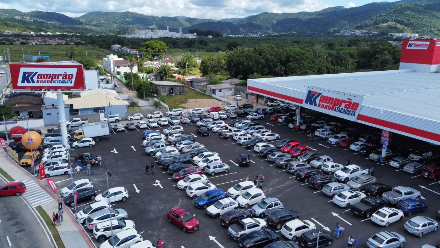 Komprão Koch Atacadista em Florianópolis — foto 2