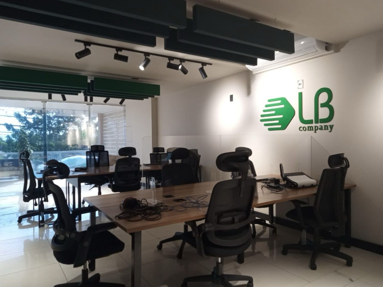 LB Company em Florianópolis — foto 1