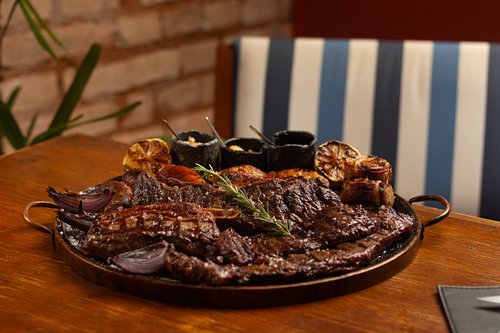 Los Troncos Parrilla Uruguaya & Getúlio – Bar Secreto em Florianópolis — foto 2