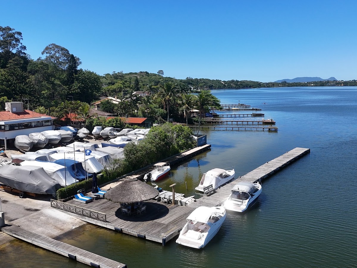 Marina da Conceição - Aluguel de Barco - Venda de Lancha - em Florianópolis — foto 2