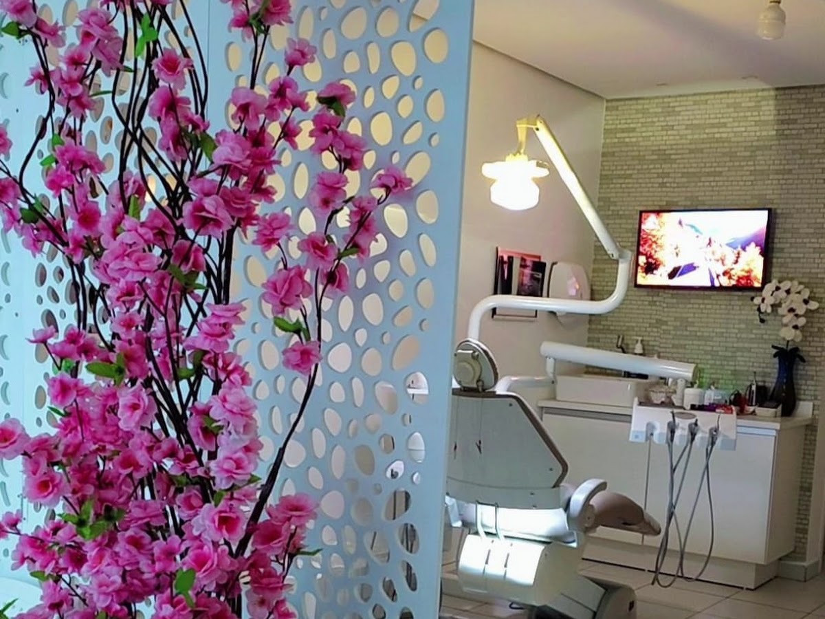 Foto da MS ODONTOLOGIA. ✨Dra. Rosaina Ribeiro.✨ No bairro Cachoeira do Bom Jesus, Florianópolis SC