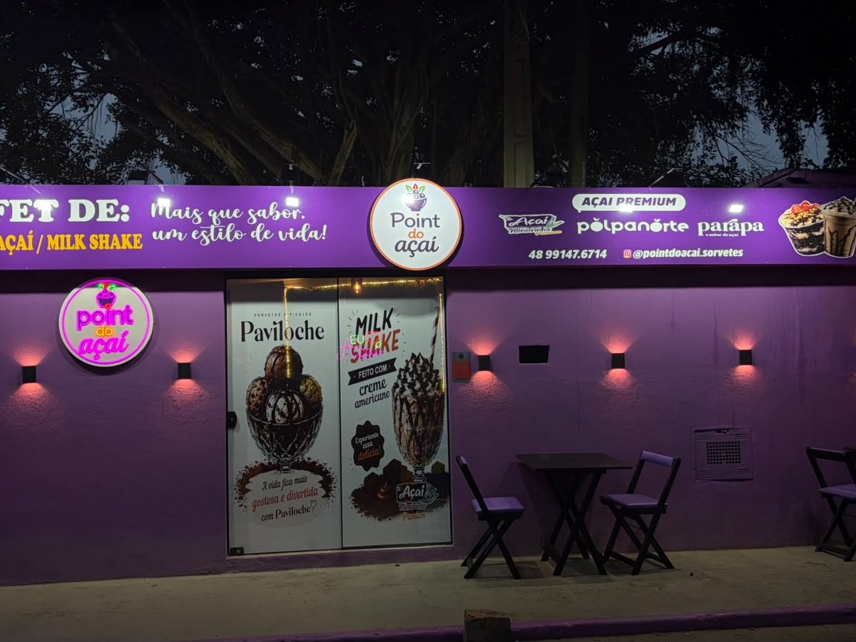 Logo Point do Açaí - Sorvetes e Milkshake