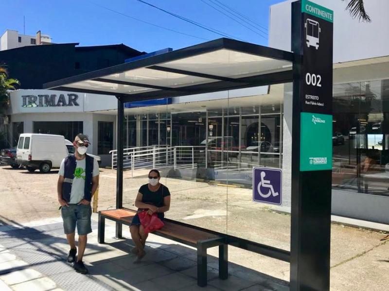Ponto de ônibus em Florianópolis — foto 4