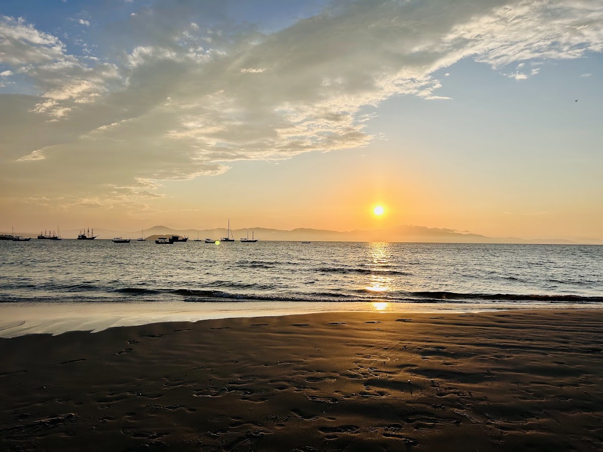 Praia ponta das canas em Florianópolis — foto 2