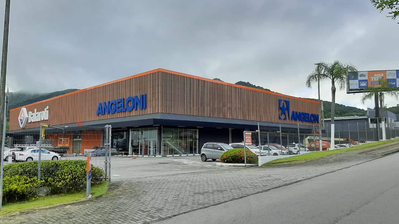 Reciclatec - Supermercado Angeloni Jardim Atlântico em Florianópolis — foto 4